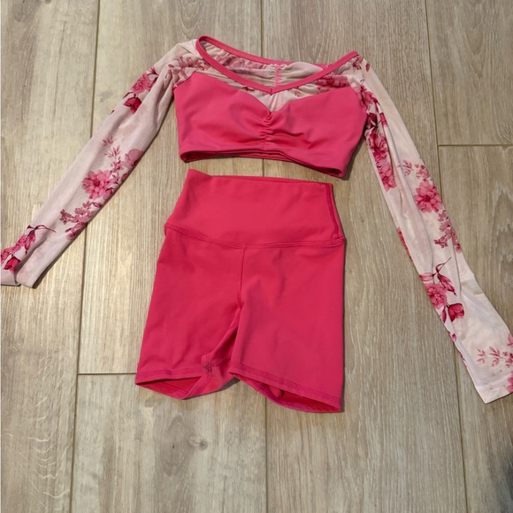 Five Dancewear ‘Violet’ Top and Shorts Set in Pinky Promise - Picture 1 of 5